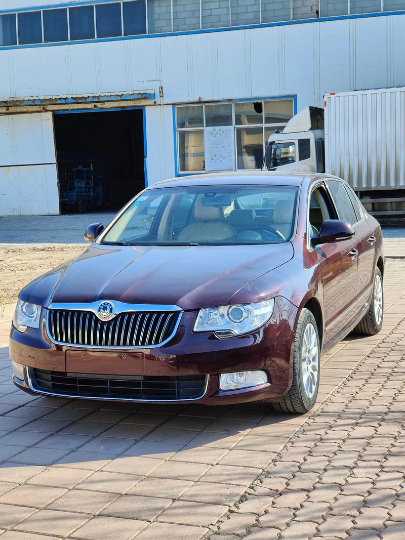 斯柯达昊锐2010款(斯柯达昊锐2010款二手车一般多少钱)