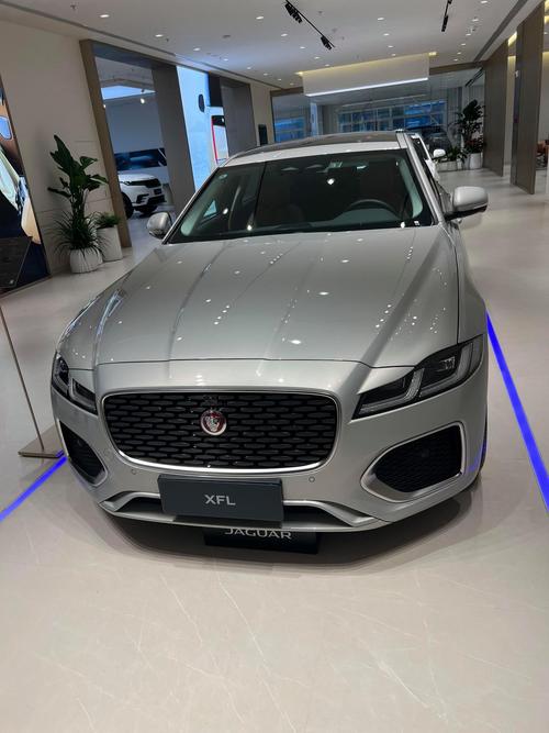 【捷豹18万新车,捷豹新车最低价位】