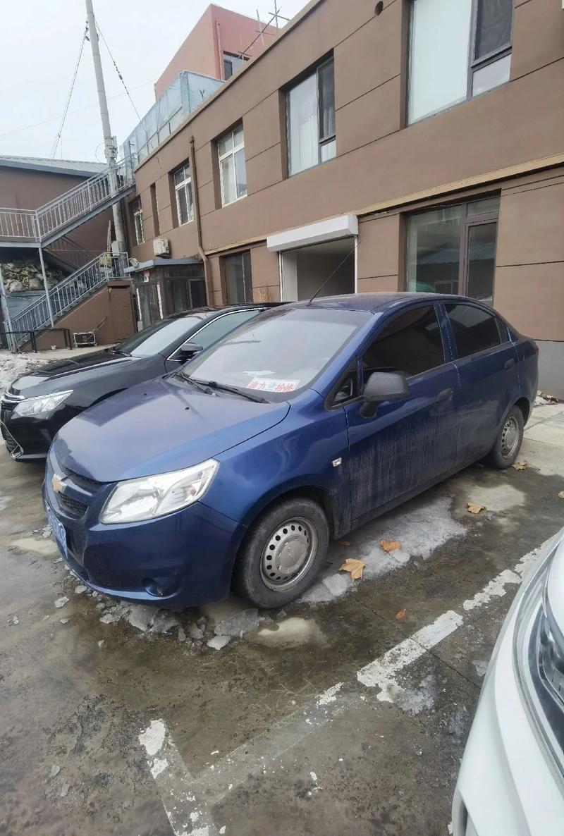 雪佛兰赛欧11年的值多少钱(2011年款雪佛兰赛欧这款车怎么样)