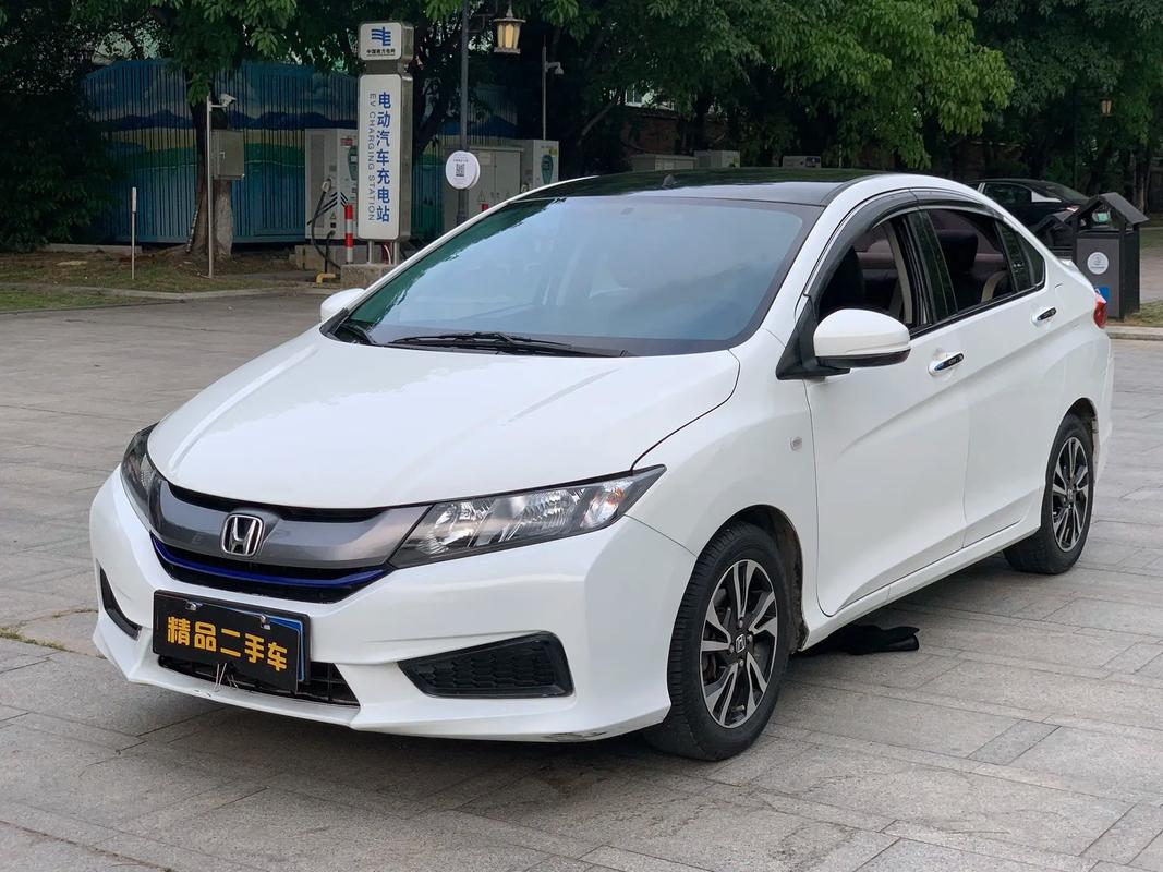 广本锋范2016款 一四款本田锋范