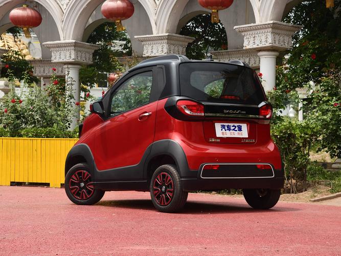 国产两座燃油小汽车有哪些(国产两座小车是哪个牌子的)