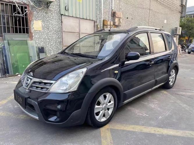 东风日产骊威七座图片(东风日产骊威mpv)