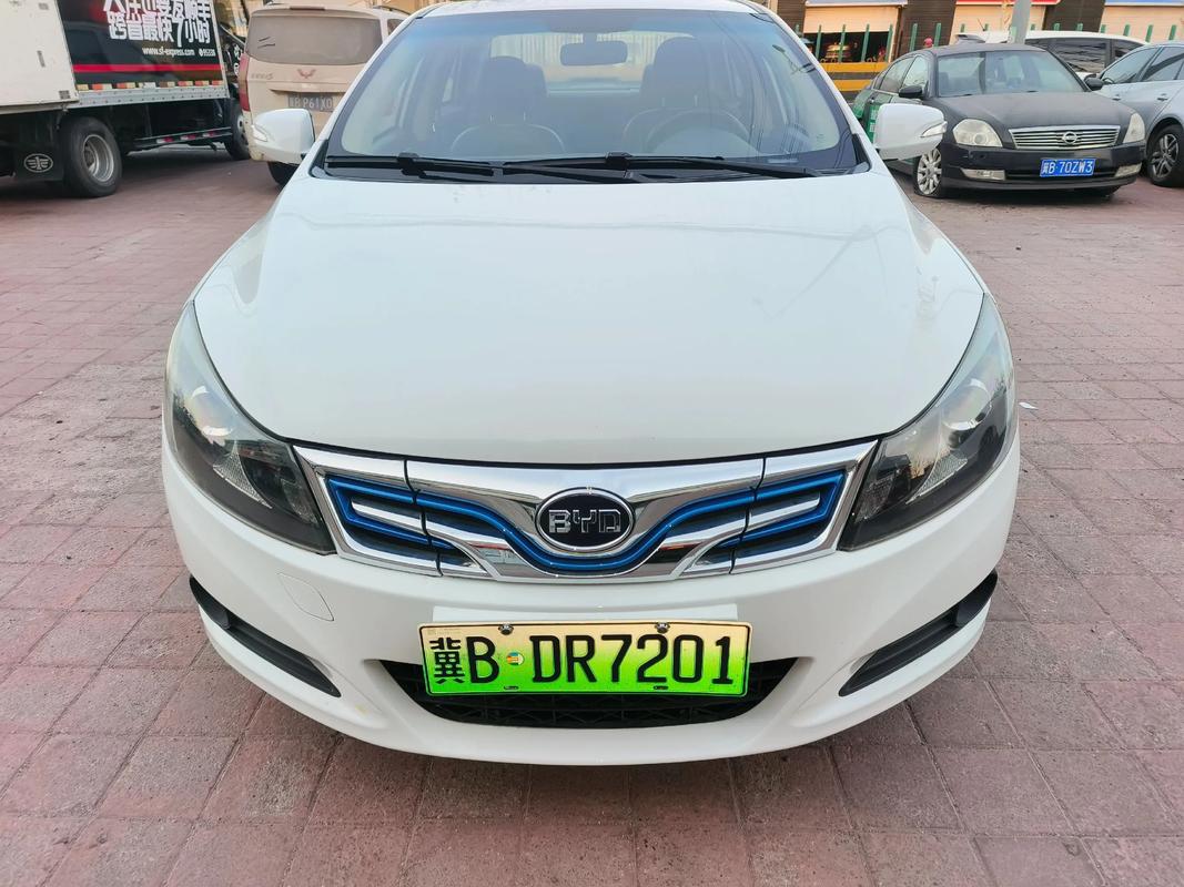 比亚迪电动汽车e5价格／比亚迪新能源汽车e5价格